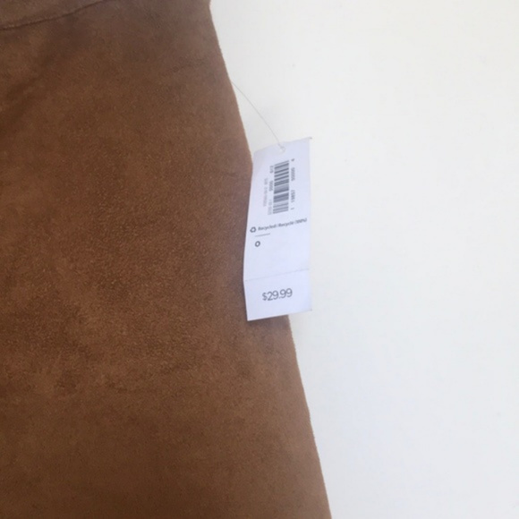 NWT Old Navy Button Down Tan / Suede Skirt Sz 0 - Picture 4 of 4